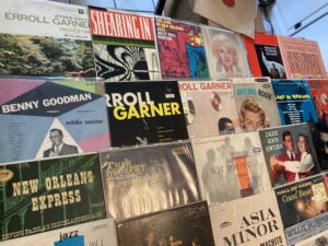 random-boxes-stuff vintage vinyl box lots for sale
